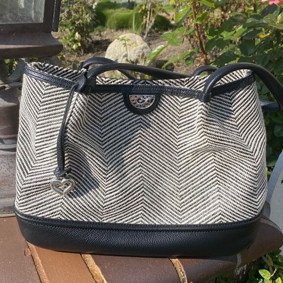 Brighton Cala Tote Black & White Fabric with Leather Bottom and Handles. EUC! - Picture 5 of 14